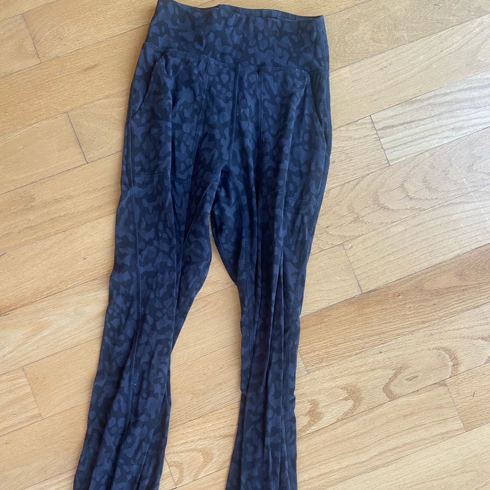 Lululemon align jogger28’-formation camo deep coal